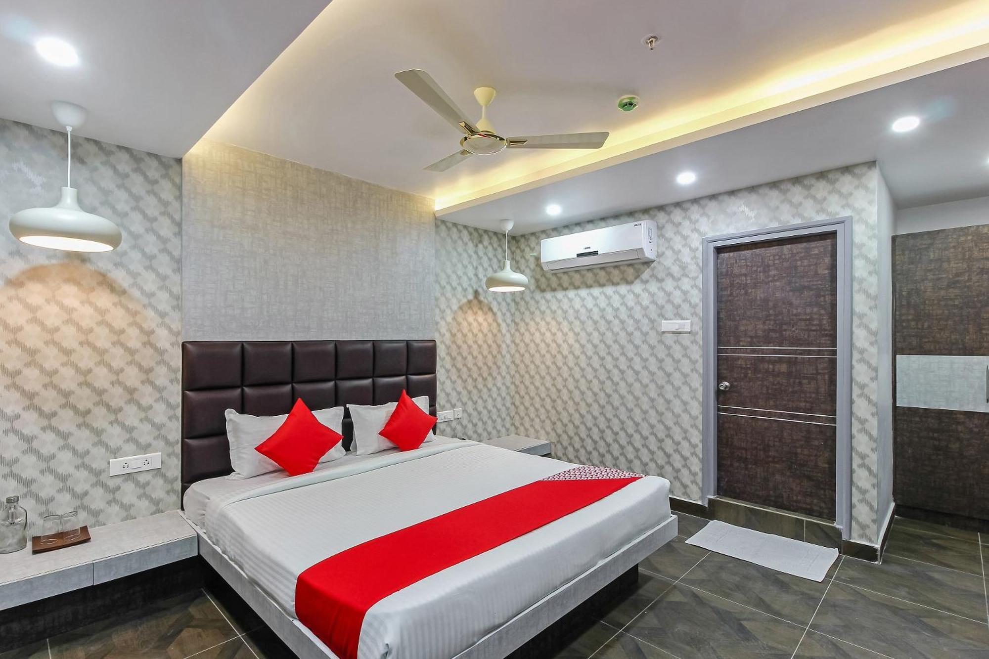 Super Capital O Hoysala Inn Secunderabad Экстерьер фото